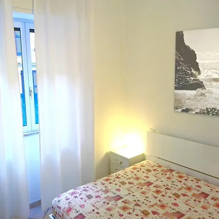 Apartment Mon Kira